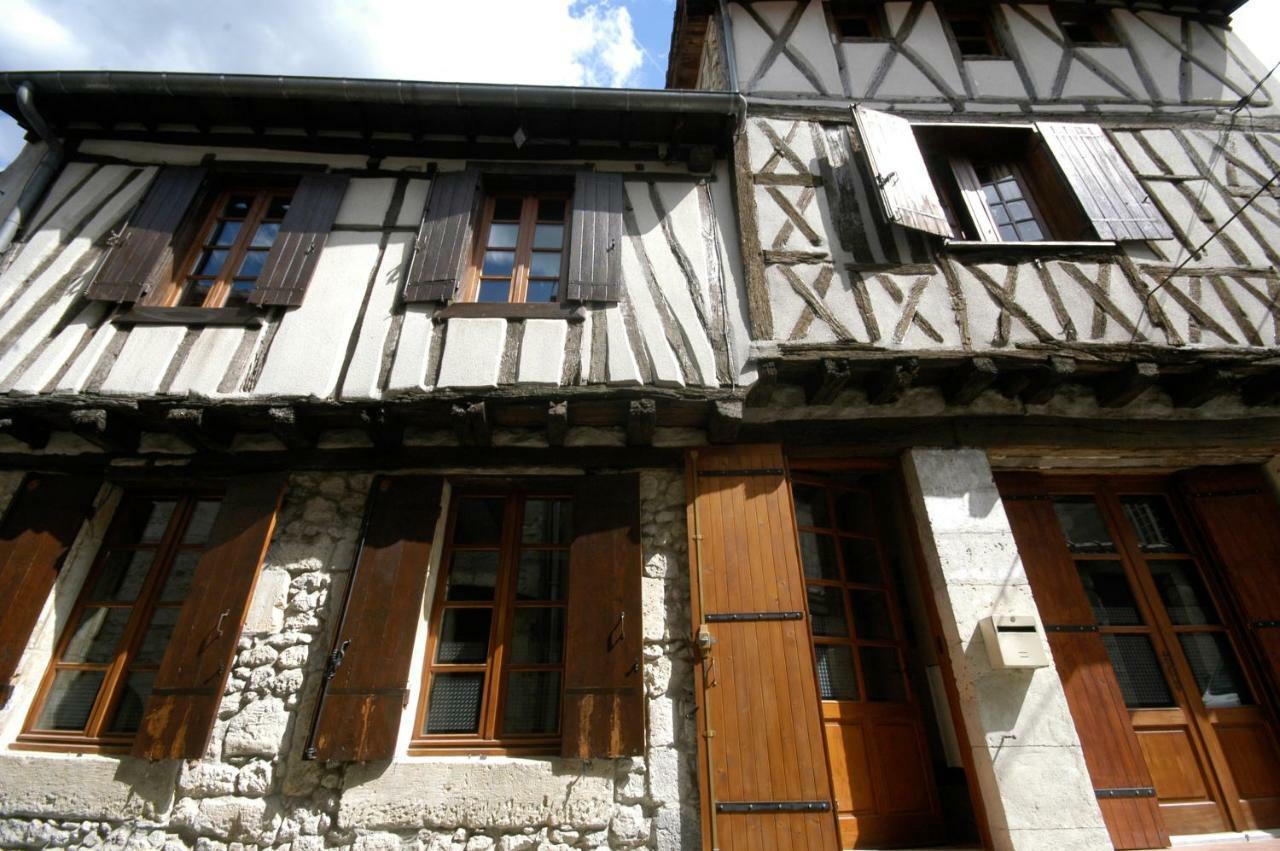 Ferienwohnung L' Ancien Relais De Poste Henri Casteljaloux Exterior foto